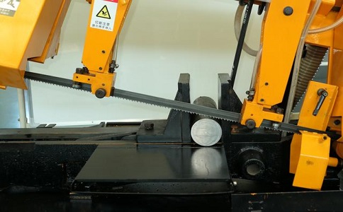 沅陵数控带锯床自动送料精度会出现偏差吗? 沅陵数控带锯床自动送料精度会出现偏差吗?